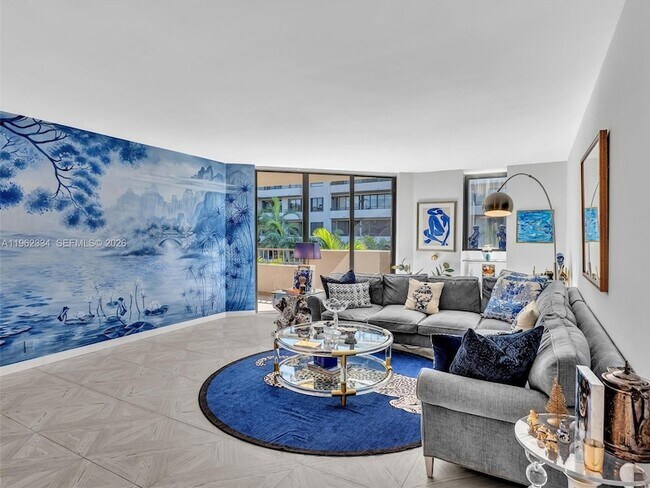 Building Photo - 101 Crandon Blvd