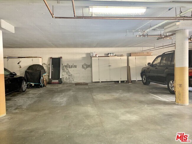 Building Photo - 12412 Texas Ave