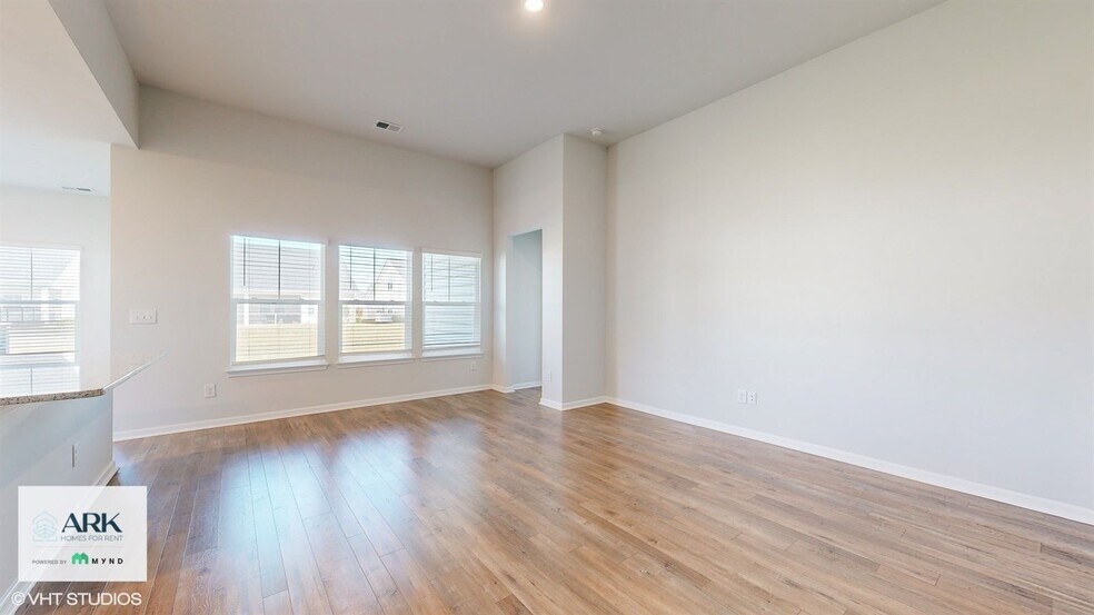 Building Photo - 163 Barwick Dr NW