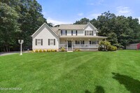 Building Photo - 6 Kindling Way