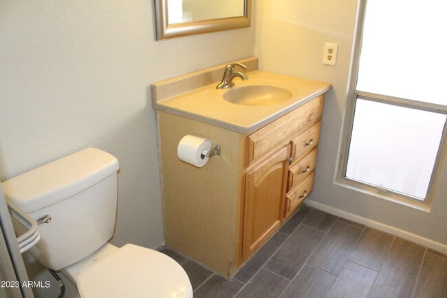 Building Photo - 5128 W Carol Ave