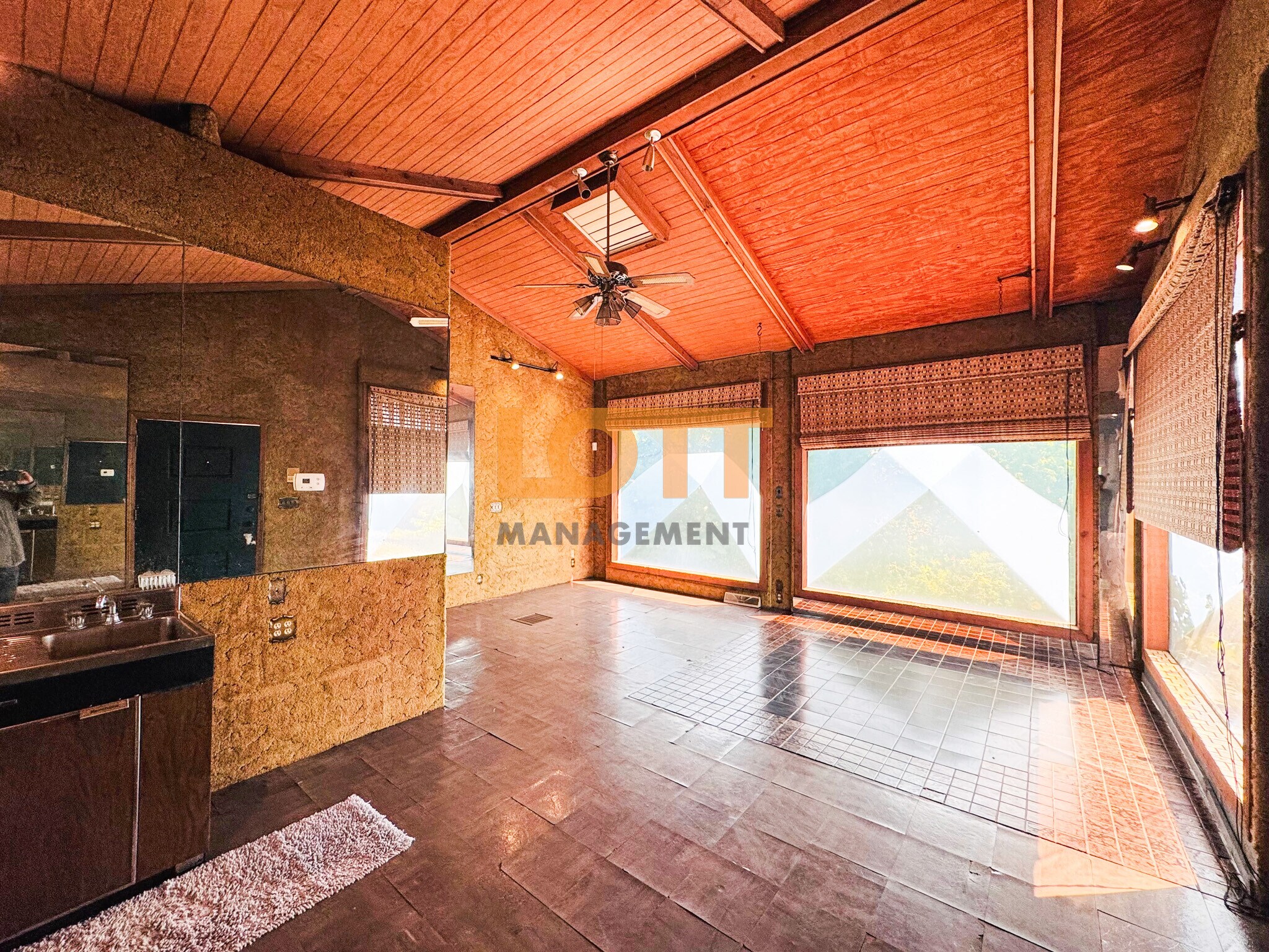 Building Photo - 214 Hunts Bridge Rd