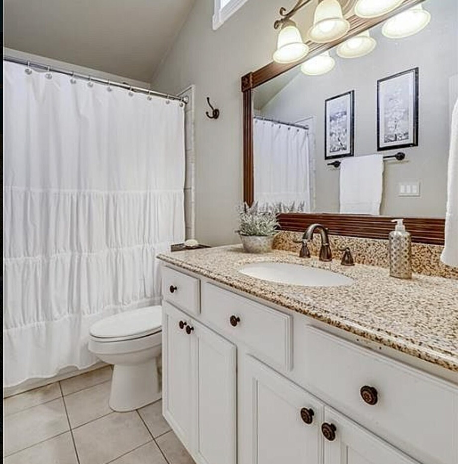 Building Photo - 221 Venture Blvd S