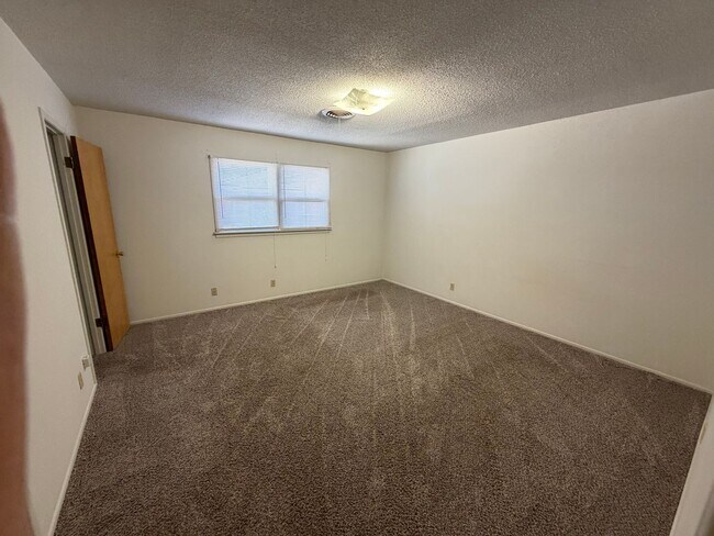 Building Photo - 4303 58th St