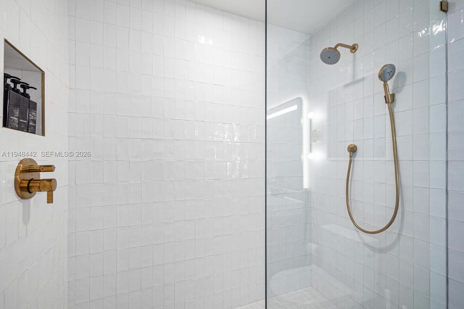 Building Photo - 159 NE 6th St