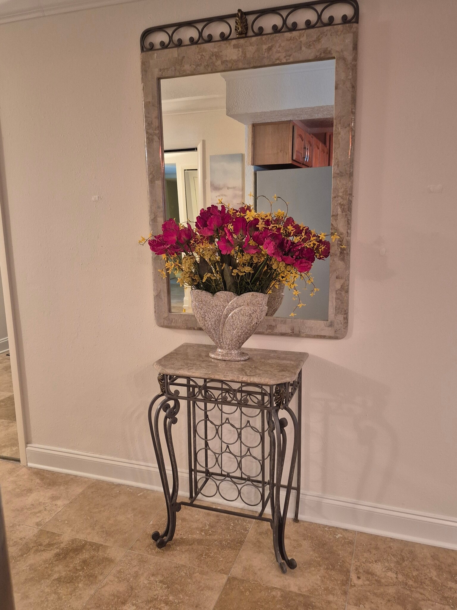 Entry Foyer - 830 S Gulfview Blvd