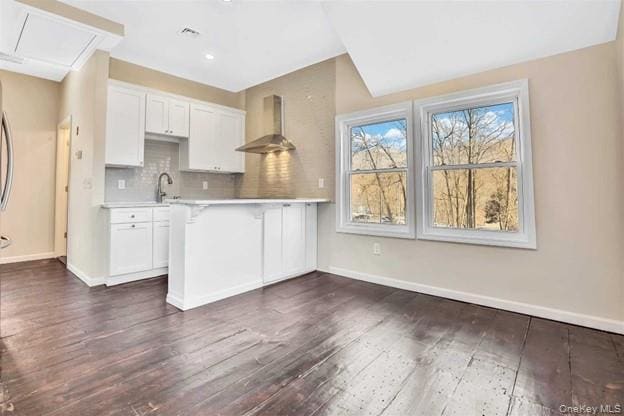 Building Photo - 2 Tioronda Ave