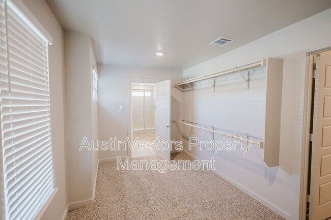 Building Photo - 413 Millbrook Blvd