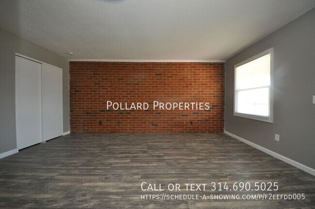 Building Photo - 6 Westwood Village