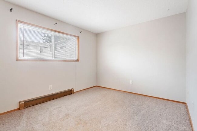 Building Photo - Remodeled 2 bedroom across from Providence...