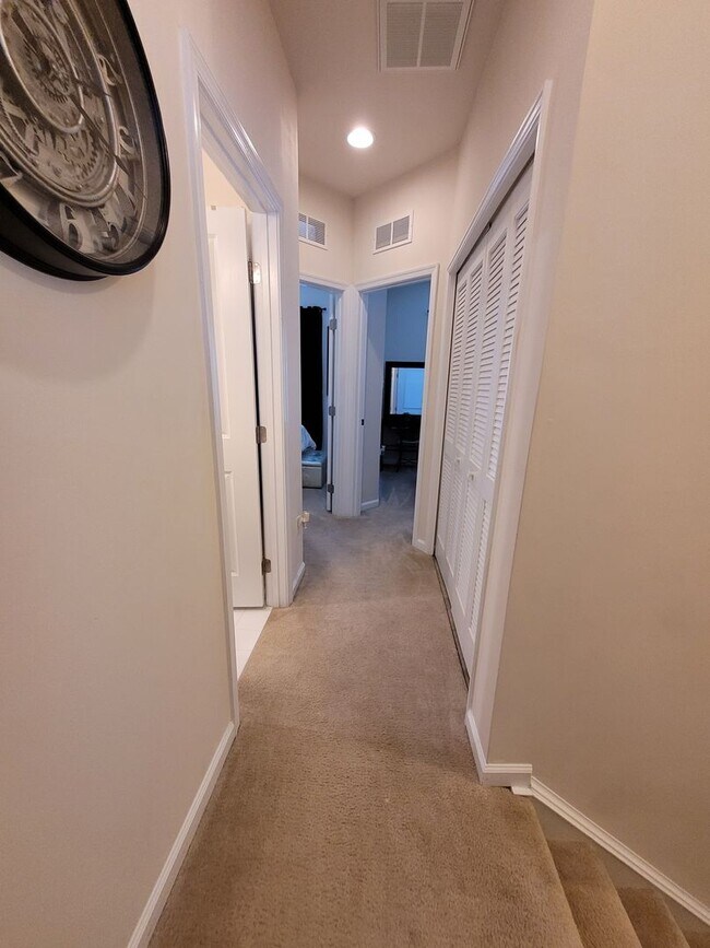 Building Photo - 7508 Luminary Dr