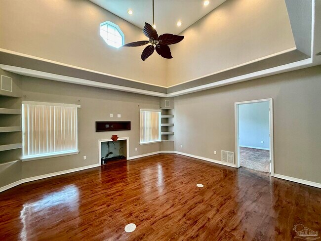 Building Photo - 1265 Mazurek Blvd