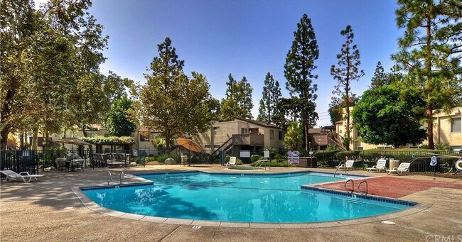 Building Photo - 1270 Cabrillo Park Dr