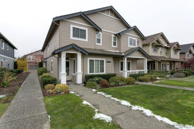 Building Photo - 351 Tremont Ave