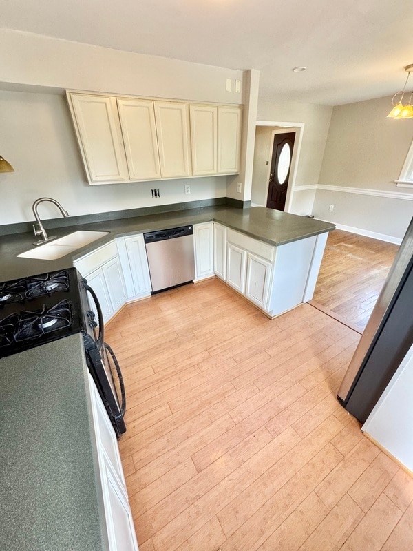 Building Photo - 6103 Newington Dr