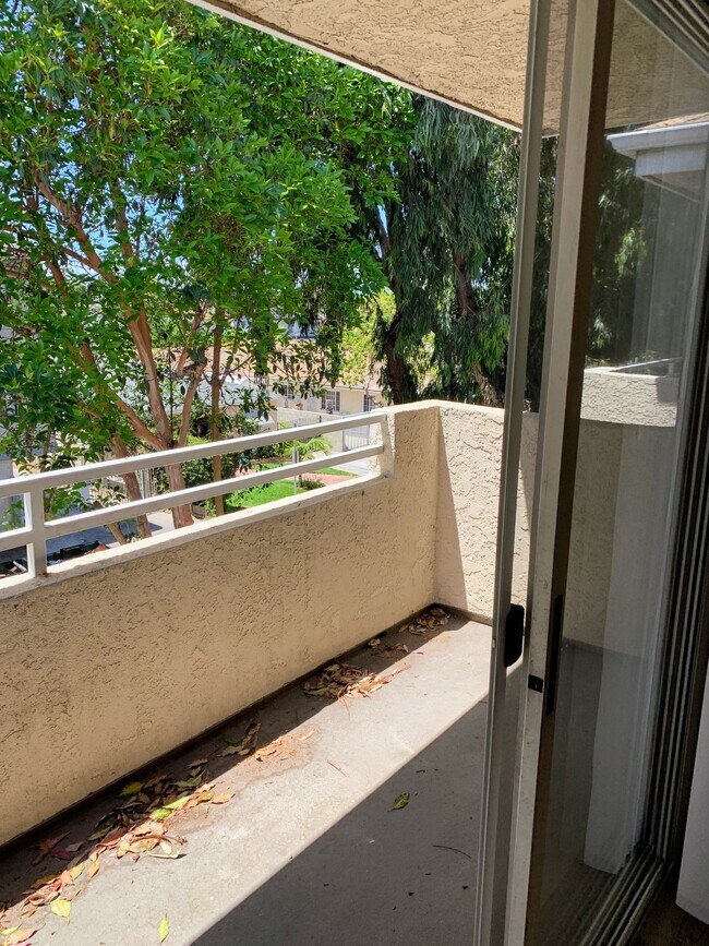 Building Photo - 1101 E South St