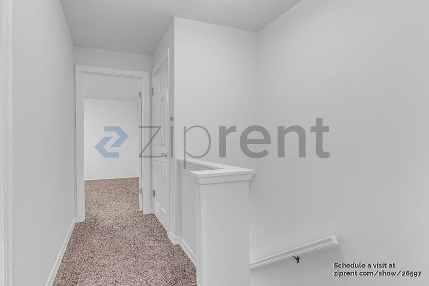 Building Photo - 12211 SE 59th St