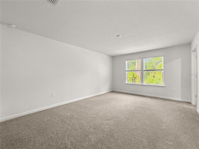 Building Photo - 3534 SE 37th Ct