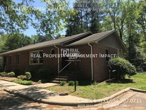 Building Photo - 105 New Cooper Square