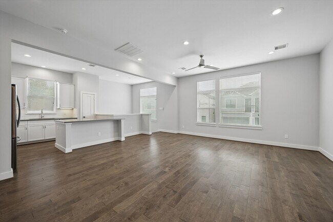 Building Photo - 2310 Langston St