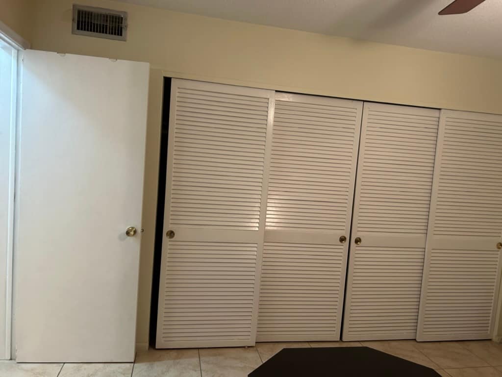 Building Photo - 1554 N 12th Ct