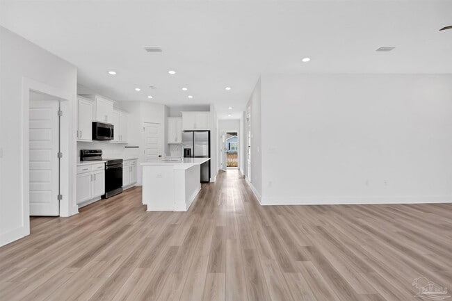 Building Photo - 6525 Paso Fino Dr