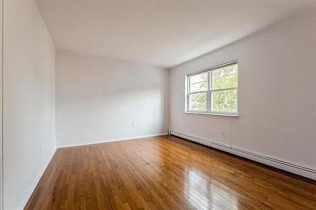 Building Photo - 40 Ellington St