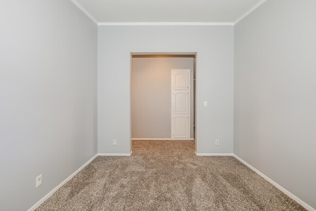 Building Photo - 21035 Sweet Blossom Ln