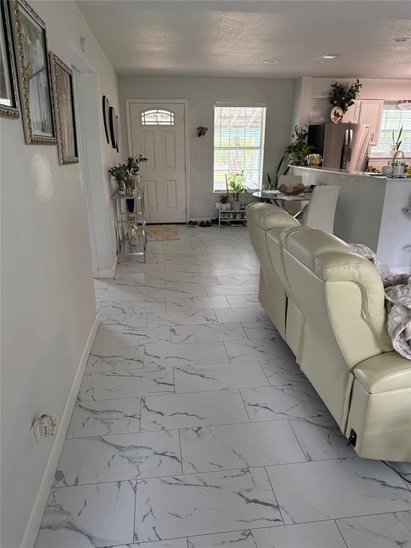 Building Photo - 968 Red Town Rd