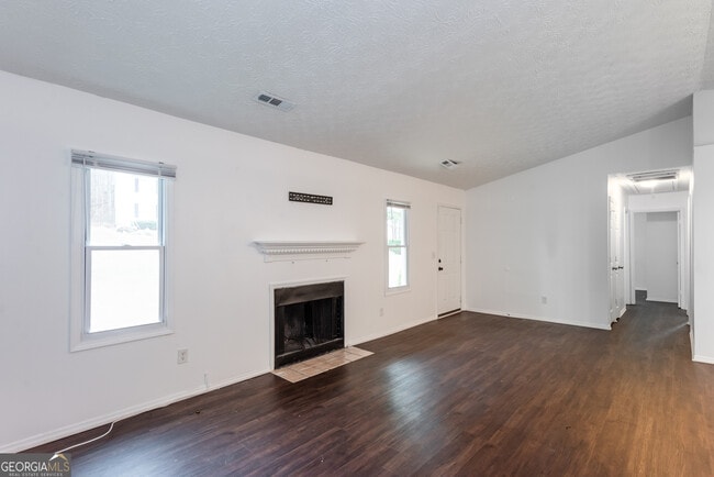 Building Photo - 6960 Brown Dr S