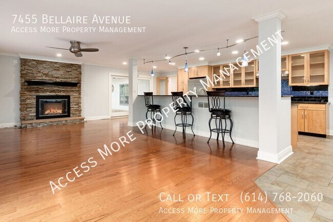 Building Photo - 7455 Bellaire Ave