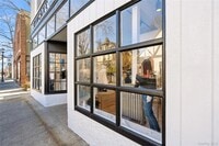 Building Photo - 253 Sea Cliff Ave