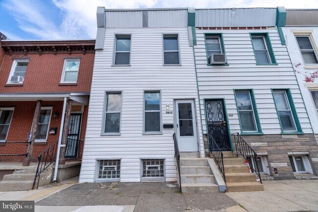 Building Photo - 3617 N Sydenham St