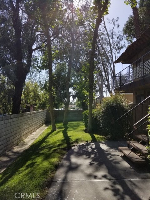 Building Photo - 1806 N Fairview St