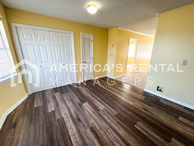 Building Photo - Home for Rent in Birmingham!