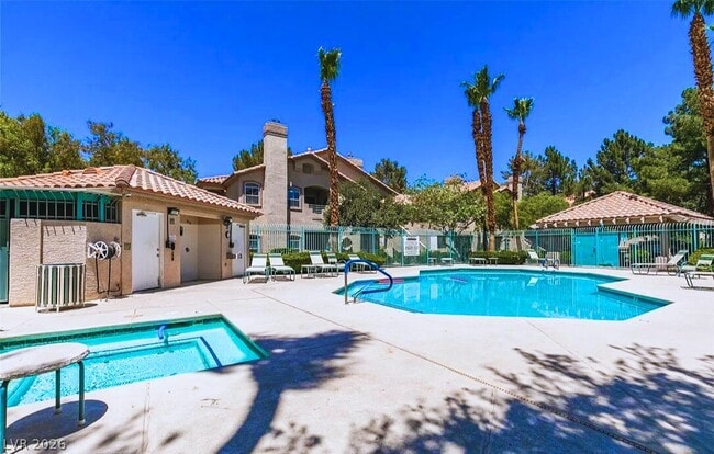 Building Photo - 5415 W Harmon Ave