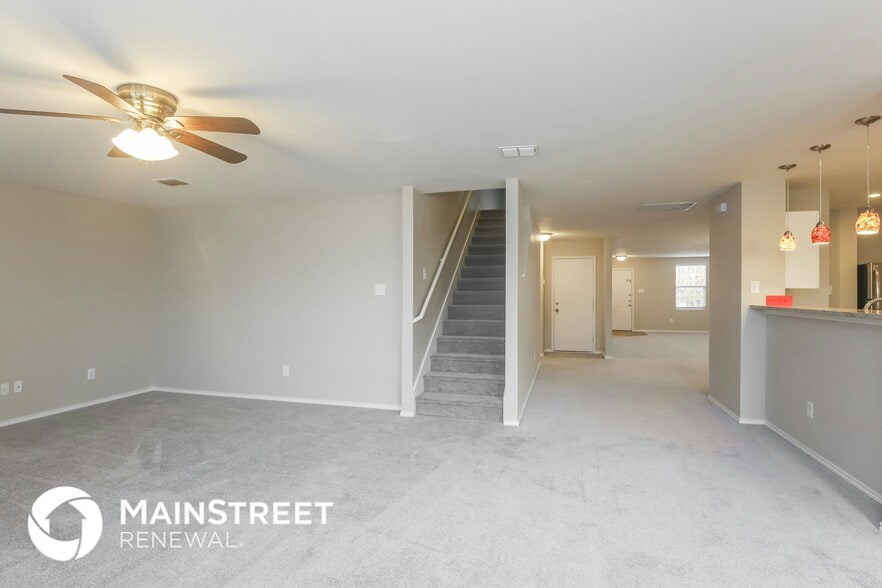 Building Photo - 16705 Windthorst Way