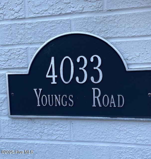Building Photo - 4033 Youngs Rd
