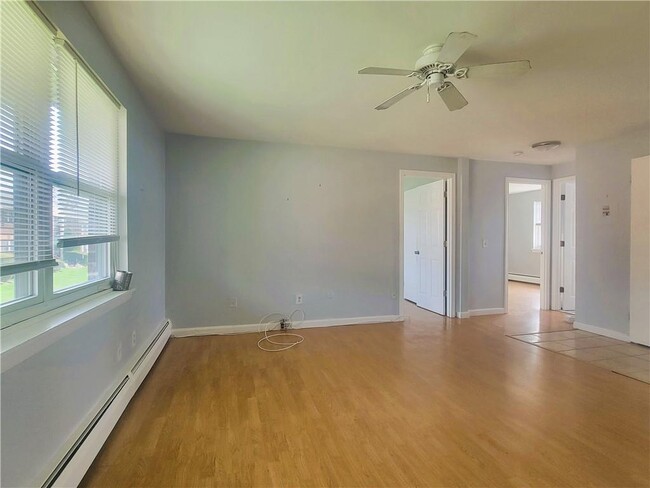 Building Photo - 70 Carroll Ave