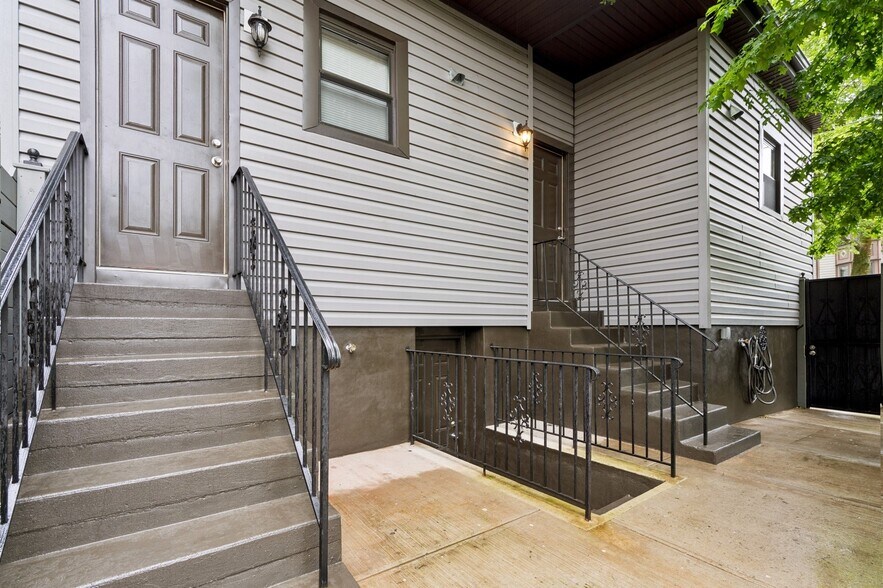 Building Photo - 350 Arlington Ave