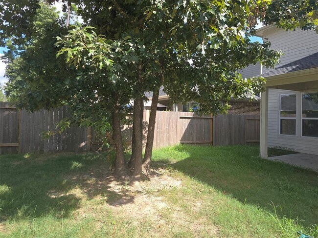 Building Photo - 40350 Bay Warbler Wy