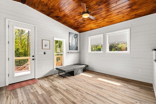 Building Photo - 52 Long Leaf Cir
