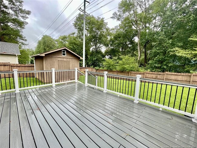 Building Photo - 431 Offing Dr