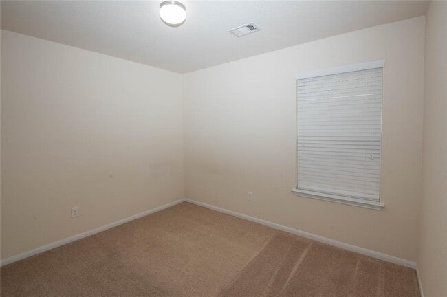Building Photo - 14910 Hope Hills Ln