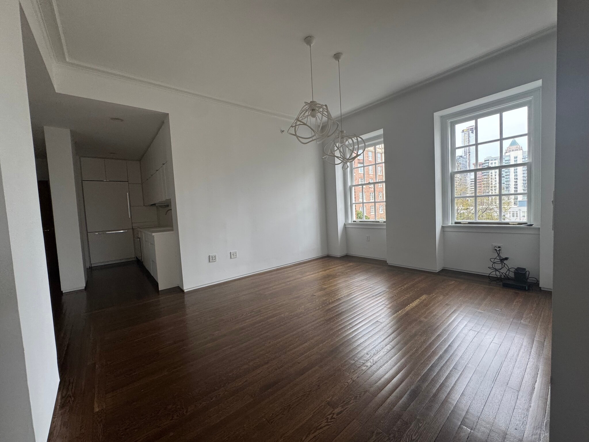 Building Photo - 30 5th St NE