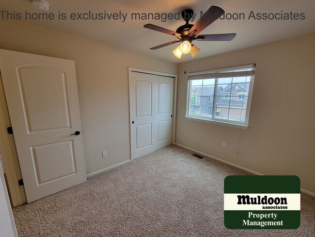 Building Photo - ? Bright & Spacious 3-Bedroom Home w/ 3-Car Garage