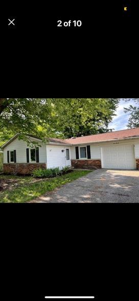 Front - 4152 W Curry Ct