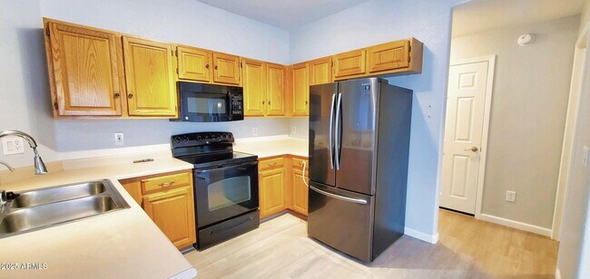 Building Photo - 13874 N 91st Dr