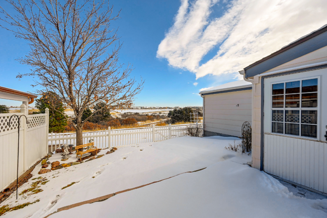 Building Photo - Adorable Castle Rock home w/ Views!