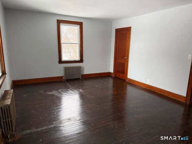 Building Photo - 9 Jennings St